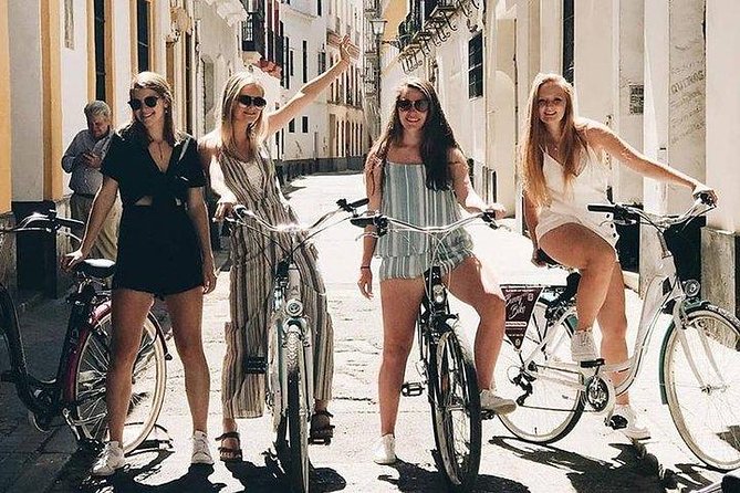 1 Day Bike Rental in Seville city - Using the map and local suggestions