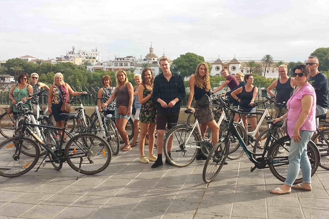 3-hour Guided Bike Tour along the Highlights of Seville - Starting in Triana, Seville’s traditional river quarter
