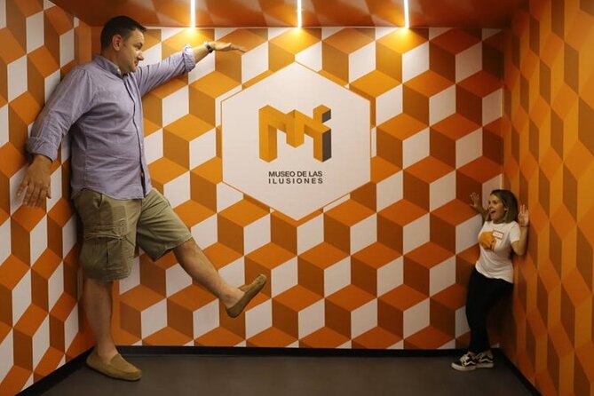 A Fantastic Visit To The Museum Of Illusions Seville - What You Actually Do Inside The Museum