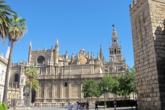 Alcazar and Cathedral of Seville Tour with Skip the Line Tickets - Why this pairing works so well in Seville