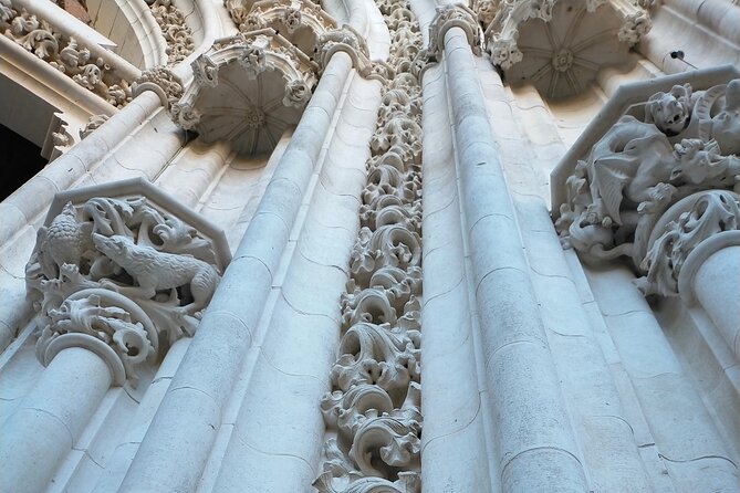 Alcazar and Cathedral, the must-sees, private tour. - Starting at Plaza del Triunfo