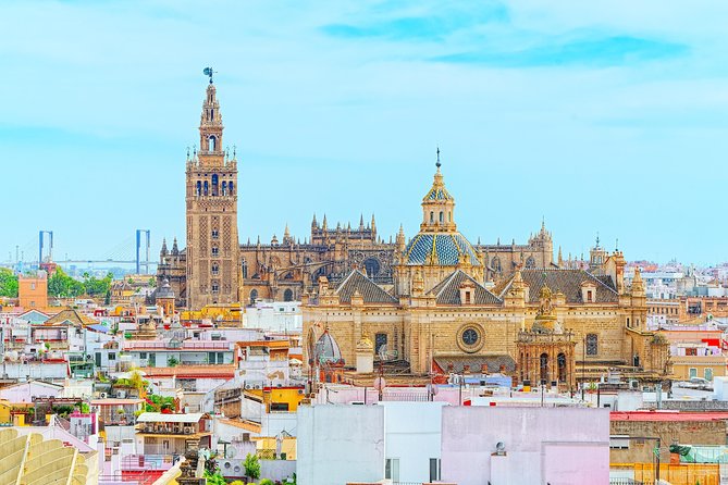 Alcazar, Cathedral and Giralda Guided Tour with Priority Tickets - The Royal Alcázar: palace rooms, mixed styles, and royal power
