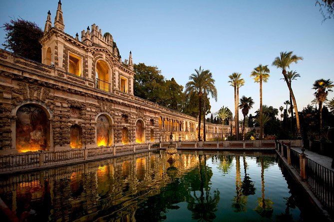 Alcazar, Cathedral and Giralda of Seville with entrance fee included - Who should book this Seville tour?