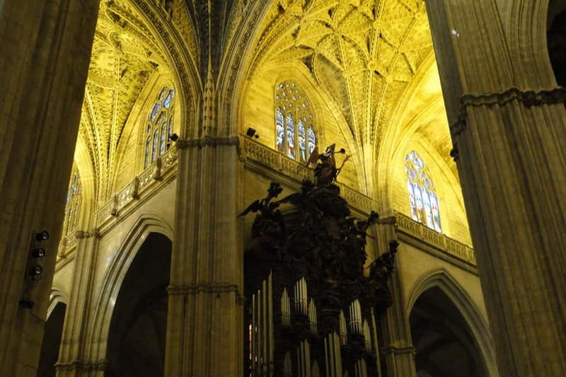 Alcazar & Cathedral of Seville Exclusive Group max. 9 guests - The Royal Alcazar, a palace of blended traditions
