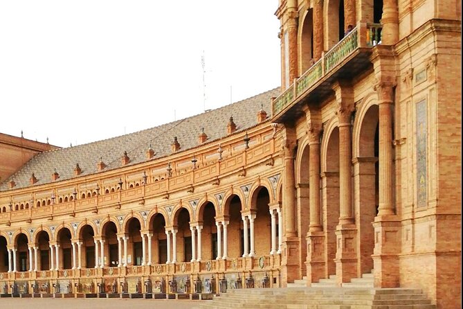 Alcazar, Cathedral, Plaza De España And Maria Luisa Park Private Tour - Pickup, meeting point, and the day’s practical rhythm