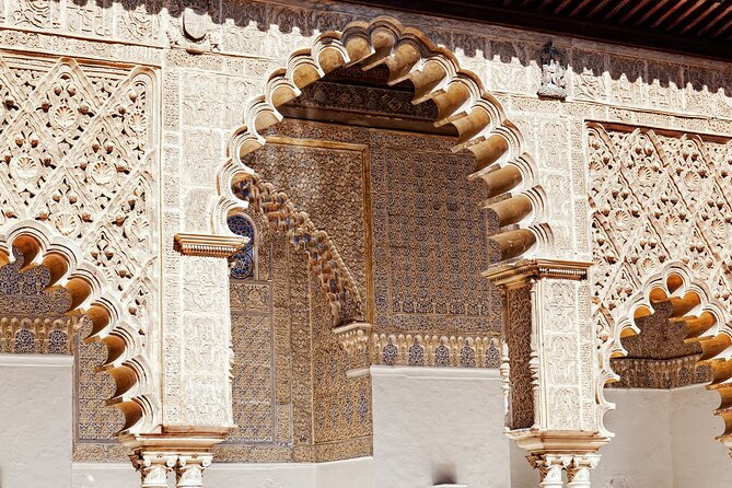 Alcazar of Seville Guided tour with Skip the Line Access - The Salón de Embajadores and royal rooms