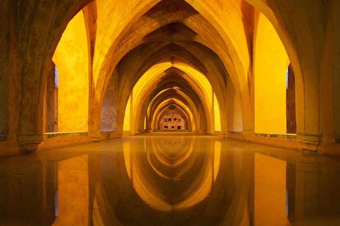 Alcazar of Seville Tour with Skip the Line Ticket - Starting at Naturanda on C. Francos