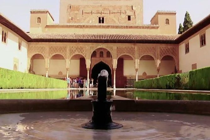 Alhambra Guided Tour & Albaicin Tour from Seville - The long coach ride from Seville