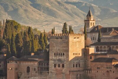 Alhambra Private Tour & Nazaries Palaces from Seville with Pickup
