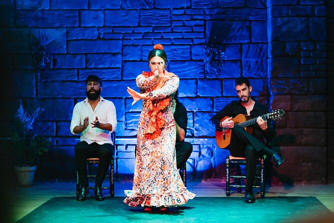 Baraka Triana. Flamenco show with drink - Should You Book Baraka Flamenco?