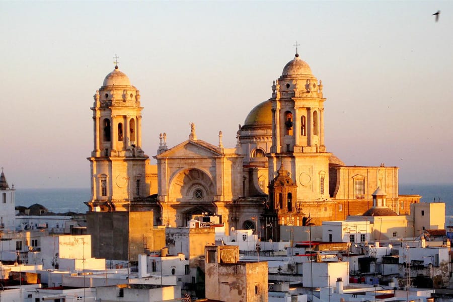 Cadiz Full-Day Guided Excursion from Seville - The Seville pickup and ride to the coast