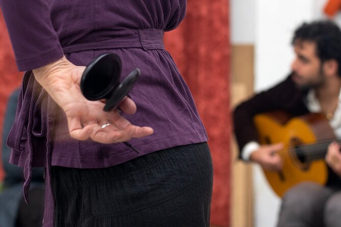 Castanets for Beginners: Introduction Class (with Dance Demo) - Castanets explained without the museum lecture