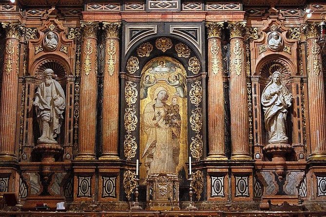 Cathedral & Giralda of Seville Exclusive Group, max. 9 travelers - Small group comfort, sound, and guide quality