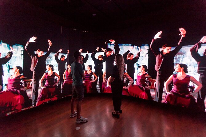 Combined ticket: Puro Flamenco Show + Flamenco Museum visit - Seating advice for the intimate theater
