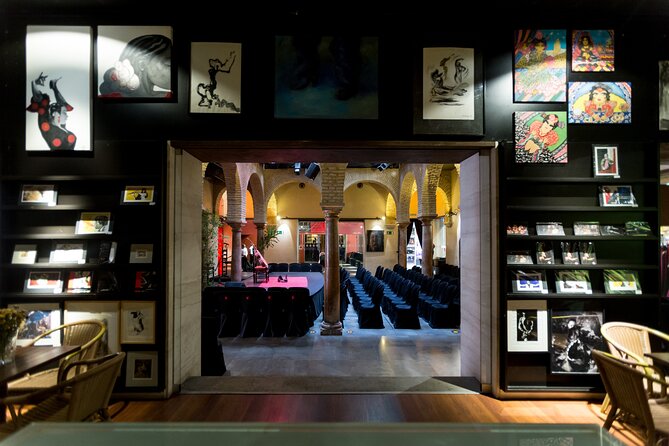 Combined ticket: Puro Flamenco Show + Flamenco Museum visit - What happens during the one-hour show