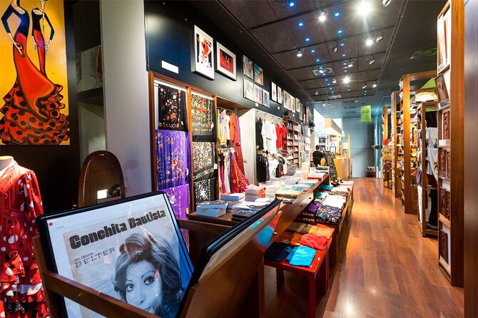 Combined ticket: Puro Flamenco Show + Flamenco Museum visit - Who should choose this experience