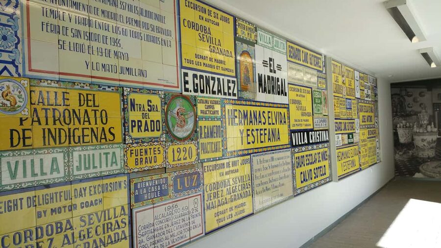 Complete Triana Tour "Corrales included". - What you get for $14