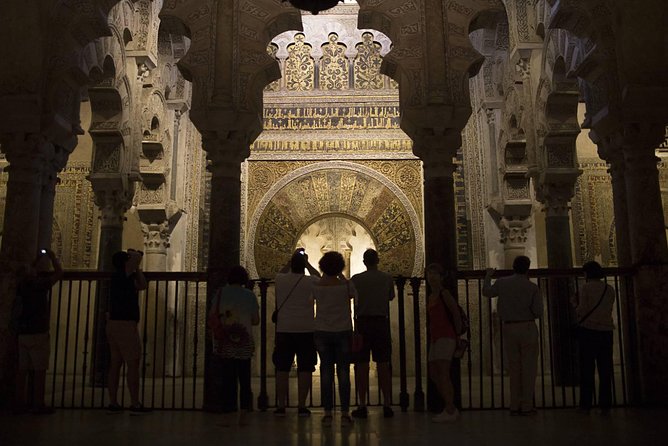 Cordoba Guided Tour Mosque and Cathedral from Seville - Free time, lunch, and the tight schedule