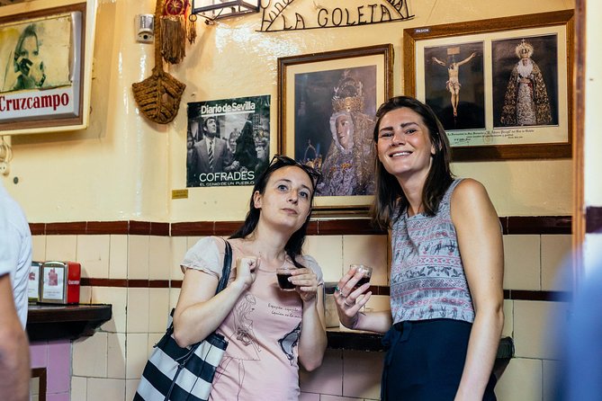 Drinks & Bites in Seville Private Tour - Santa Maria la Blanca and Seville orange wine