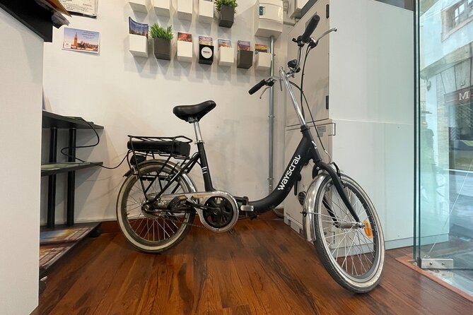Electric Bicycle Rental in Seville - Riding in Seville’s summer heat