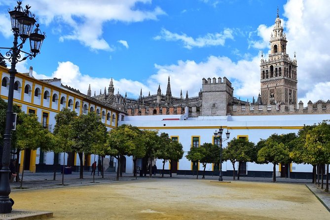 Essential Seville Tour - Plaza de San Francisco and the city hall facade