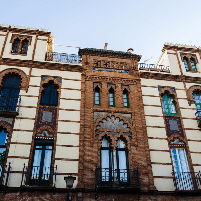 Exclusive Seville: Hidden Gems and Iconic Landmarks Tour - Starting at Puerta de Jerez