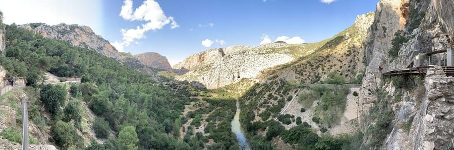 Excursion to the CAMINITO del REY from Seville - Leaving Seville in a nine-seater van