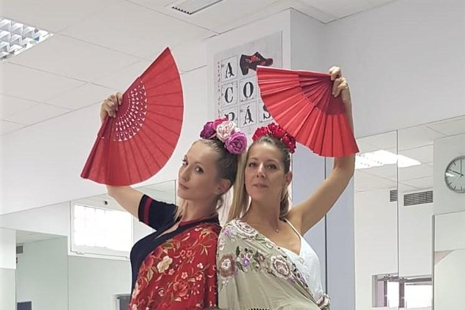 Flamenco Dance Masterclass - Basic footwork, arms, and body movement