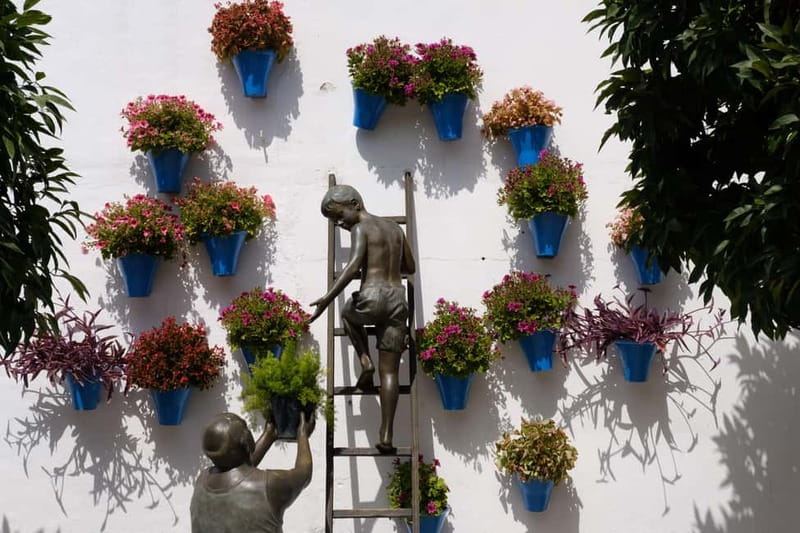 From Seville: Cordoba Day Trip with Guided Tour - Why Cordoba works well as a day trip from Seville