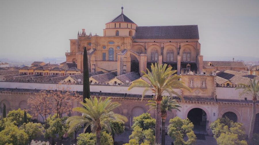 From Seville: Cordoba, the Mosque and Carmona Day Trip - The Mosque-Cathedral deserves your full attention