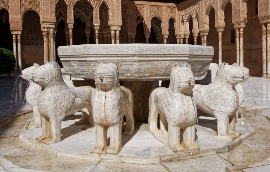 From Seville: Granada & Alhambra Tour with Optional Ticket - Choosing between the Alhambra and the Albaicín