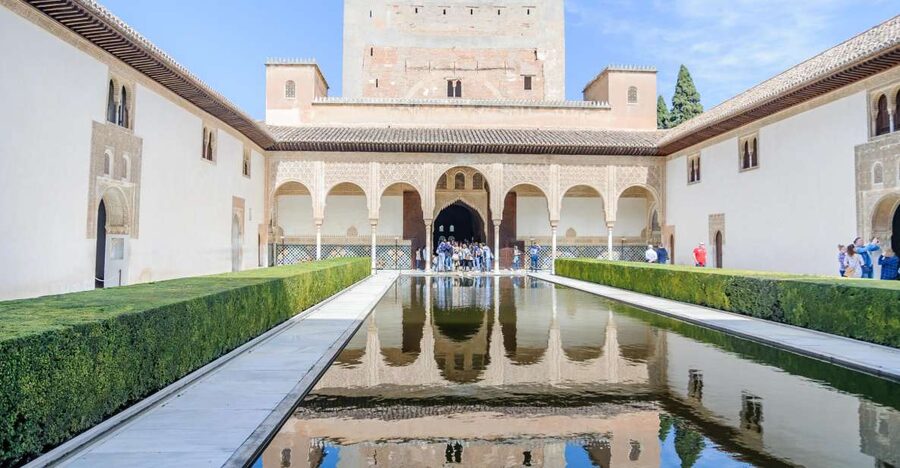 From Seville: Granada Day Trip Alhambra and Albaycin - Entering the Alhambra with an official guide