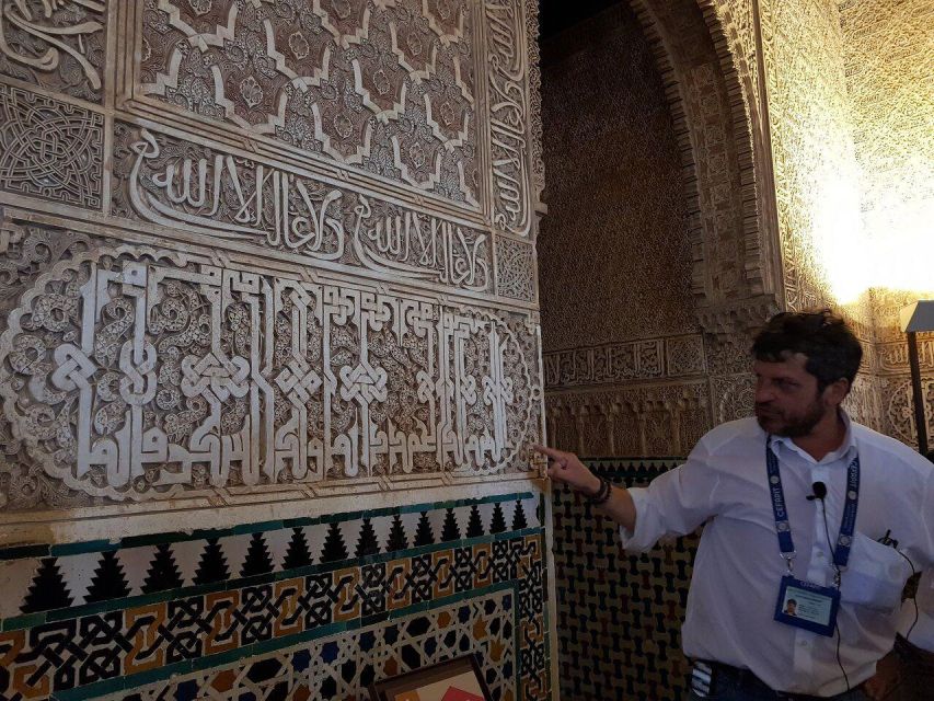 From Seville: Granada Day Trip with Alhambra and Albaicín - Choosing the right Alhambra option