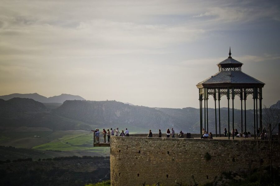From Seville: White Villages and Ronda Full-Day Trip - Is the EUR 18 lunch a good idea?