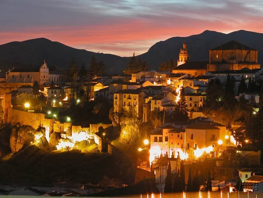 From Seville: White Villages and Ronda Full-Day Trip - Zahara de la Sierra in 30 minutes