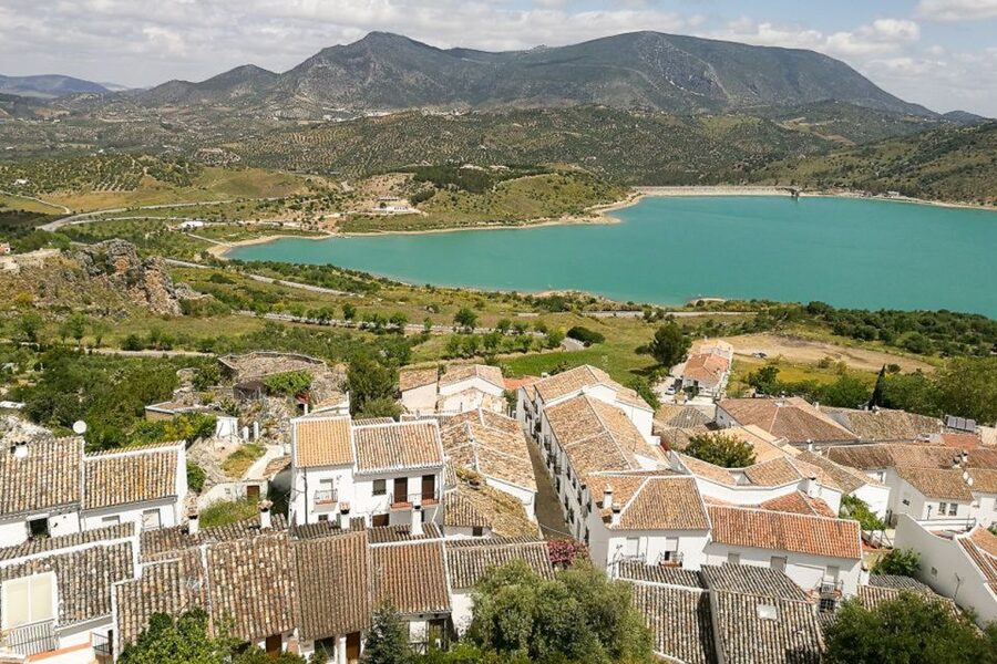 From Seville: White Villages and Ronda Tour - The ride, vehicle, and group size