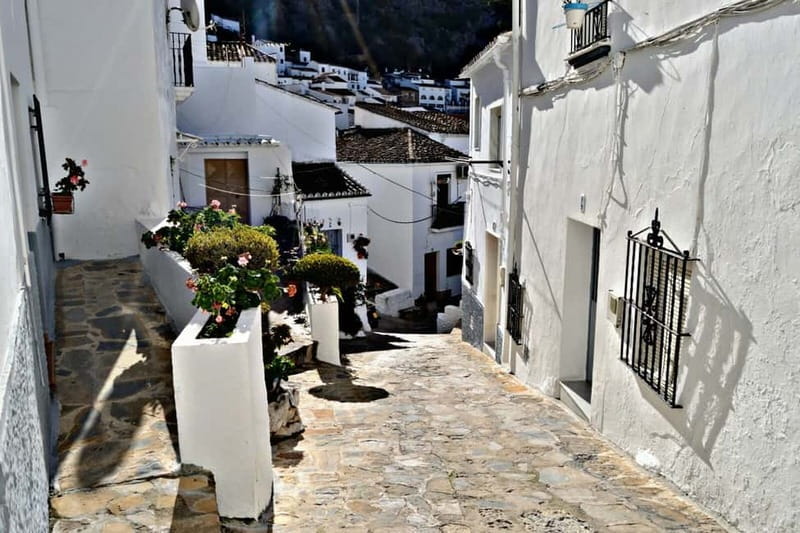 From Seville: White Villages Tour - Zahara de la Sierra and the first big views
