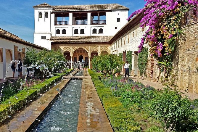 Granada Day Trip: Alhambra & Nazaries Palaces from Seville - Who should book this Seville day trip