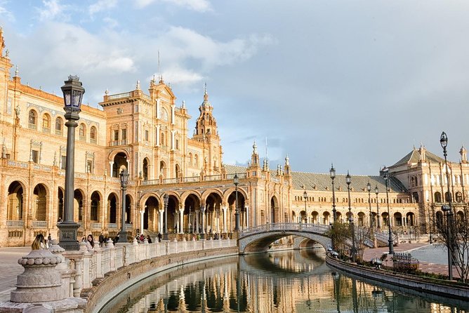 Granada Private Transfer to Seville with a Visit to Ronda - Why Ronda makes this transfer worthwhile