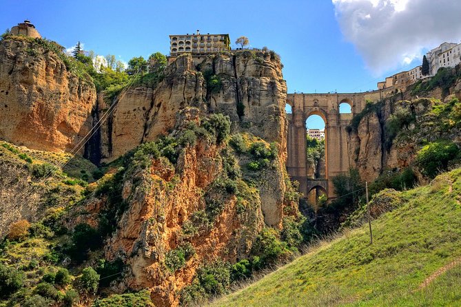 Granada Private Transfer to Seville with a Visit to Ronda - Optional views below the gorge