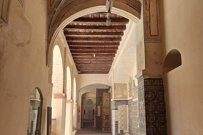 Guided tour of the Monastery of San Isidoro del Campo - Who will enjoy this monastery visit