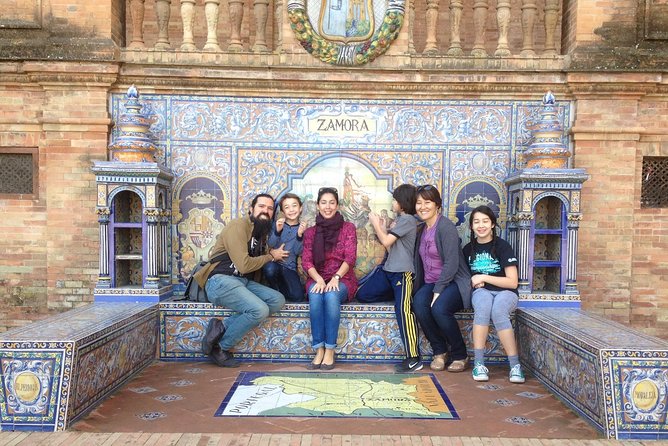 Highlights Bike Tour in Seville - Maria Luisa Park and the grand south side