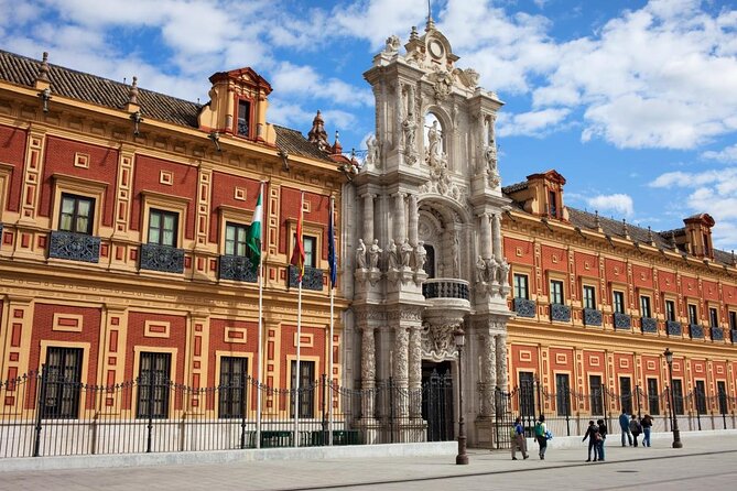 History of Women of Seville Private Tour - Clara Campoamor and the Walk’s First Point