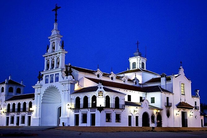 Horseback riding tour of Doñana and visit of El Rocio - Riding across beach, dunes, and pine forest