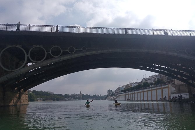 Kayak Rental - The first stretch: getting used to the river
