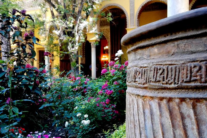 "Las Dueñas" Palace ticket + Audioguide - Price and time: is $18.57 reasonable?