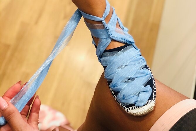 Make Authentic Espadrilles in Seville - The one-hour stitching session