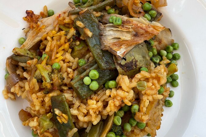 Paella Dining Experience - Drinks, wine, and what your price covers