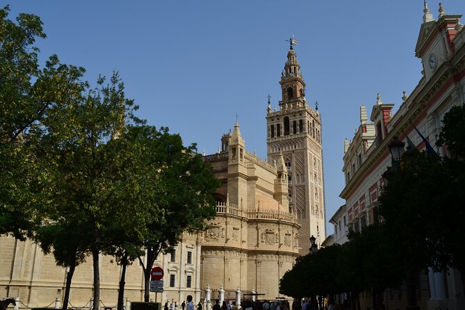 Private 2-Hour City Tour of Seville - Understanding the Cathedral before you enter