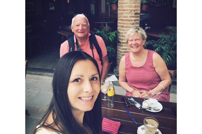 Private personalized Seville street tour of 2.5 hours - Tobacco Factory and the Spanish Steps